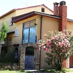 بيت ضيافة Family Moela أوماغ