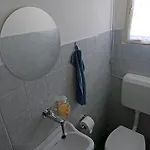 Family Moela بيت ضيافة أوماغ