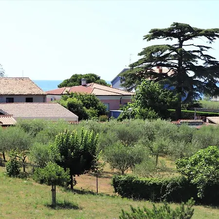 Guest house Family Moela